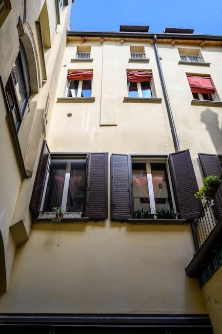 Ferienwohnung Ab Plus - Via Del Carro 11 Bologna Exterior foto